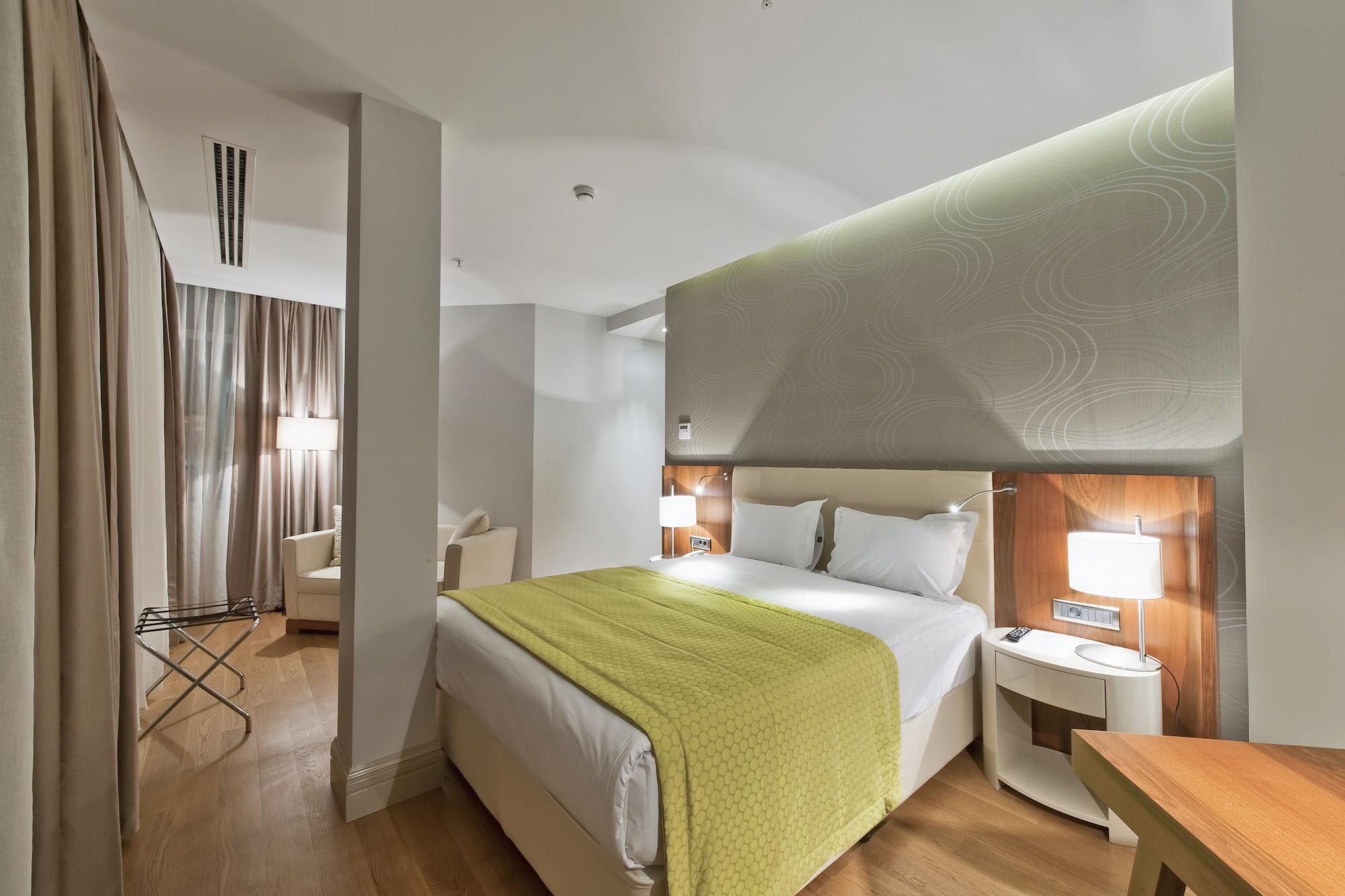 Four Points Flex By Sheraton Istanbul Taksim Square Istambul Exterior foto