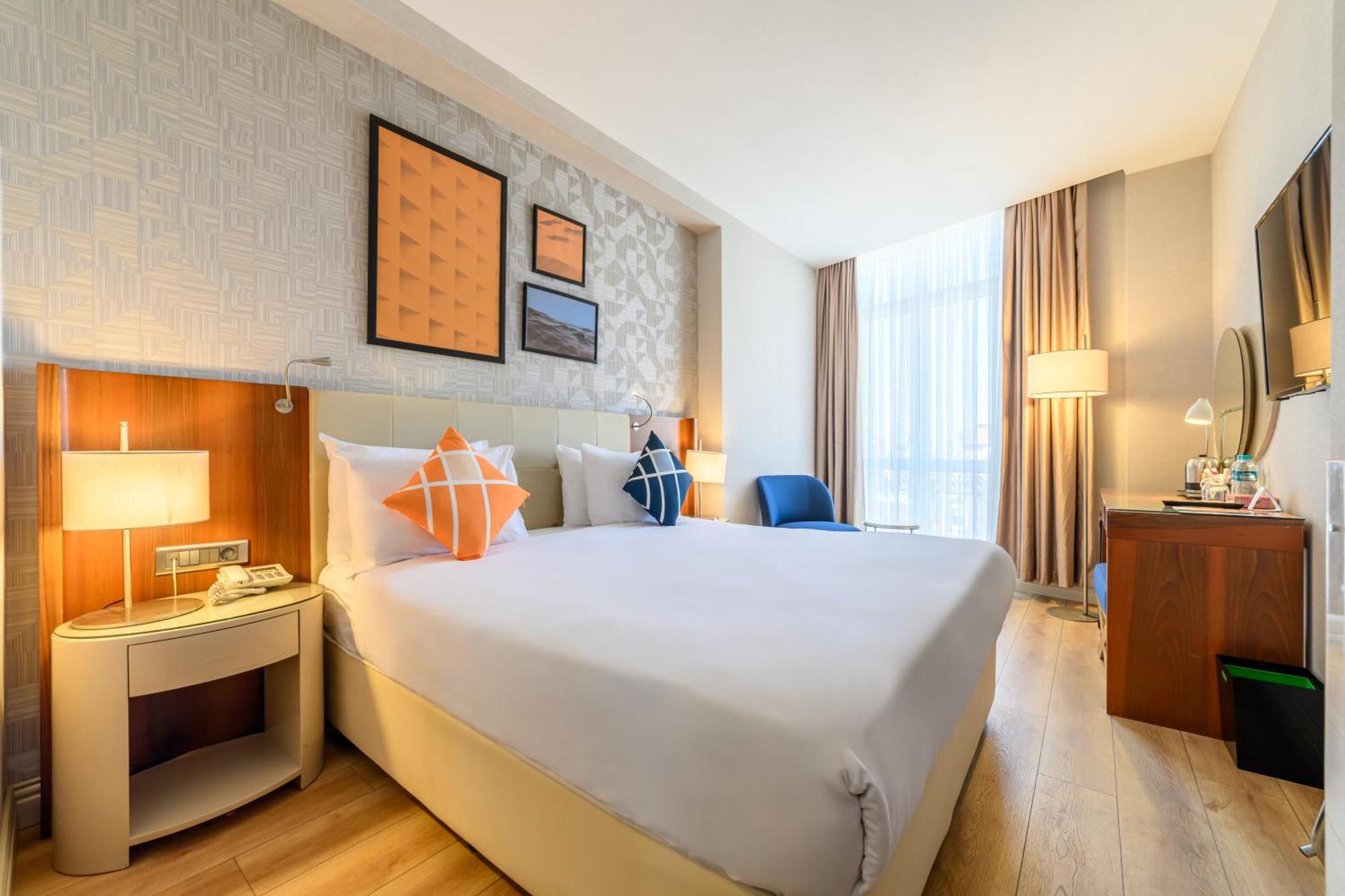 Four Points Flex By Sheraton Istanbul Taksim Square Istambul Exterior foto