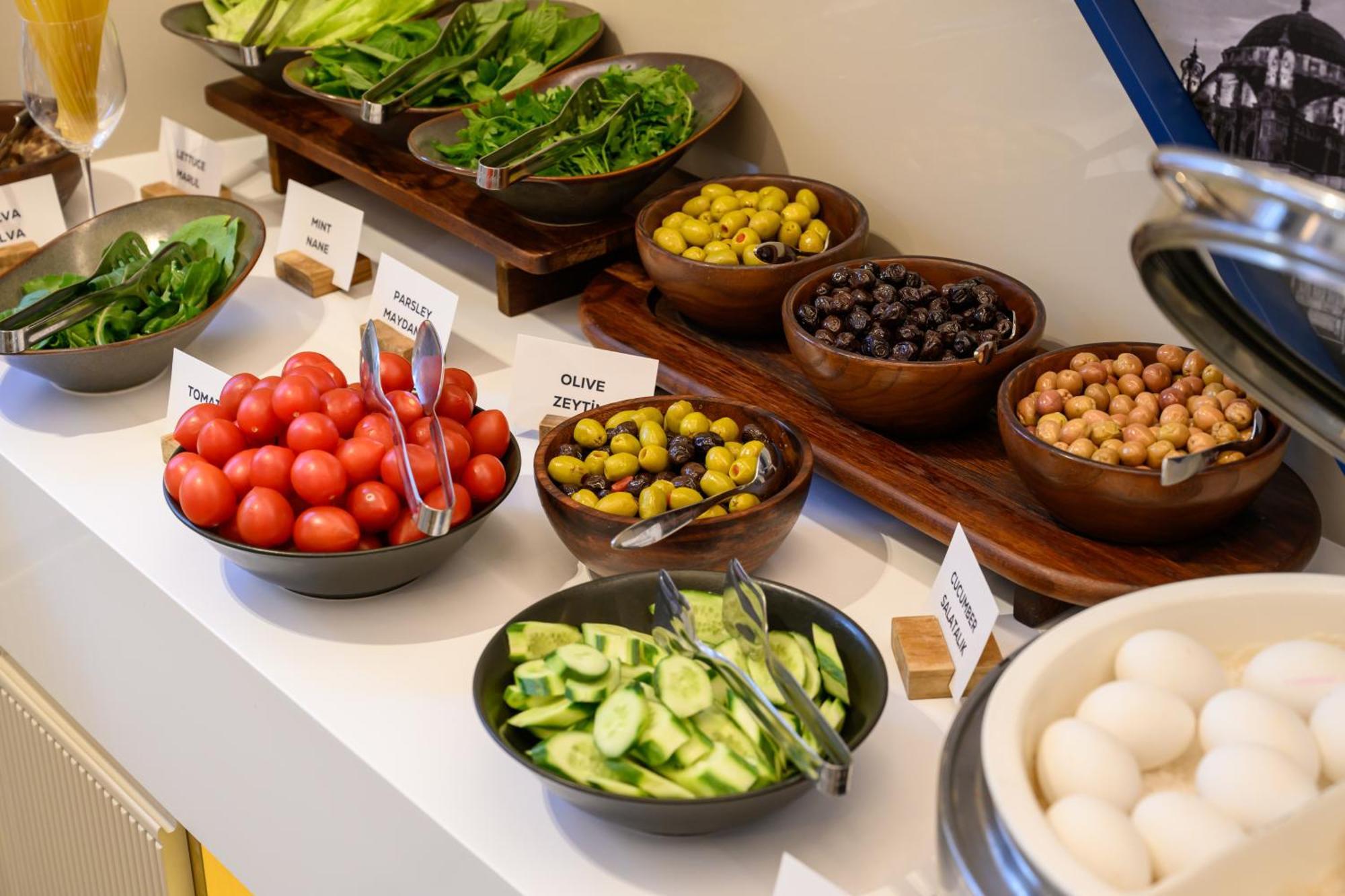 Four Points Flex By Sheraton Istanbul Taksim Square Istambul Exterior foto
